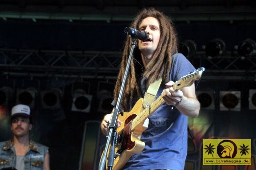 Martin Zobel with Jennifer Washington (D) 19. Reggae Jam Festival - Bersenbrueck 04. August 2013 (12).JPG